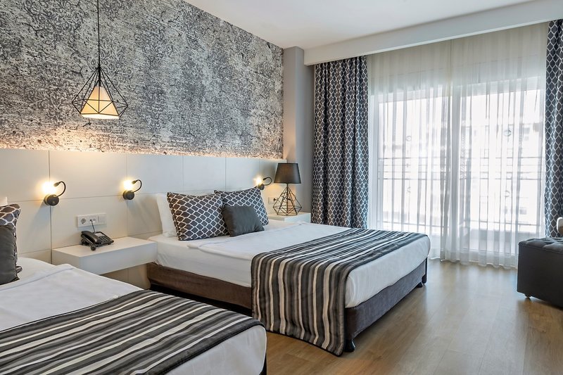 Sherwood Suites Resort 13