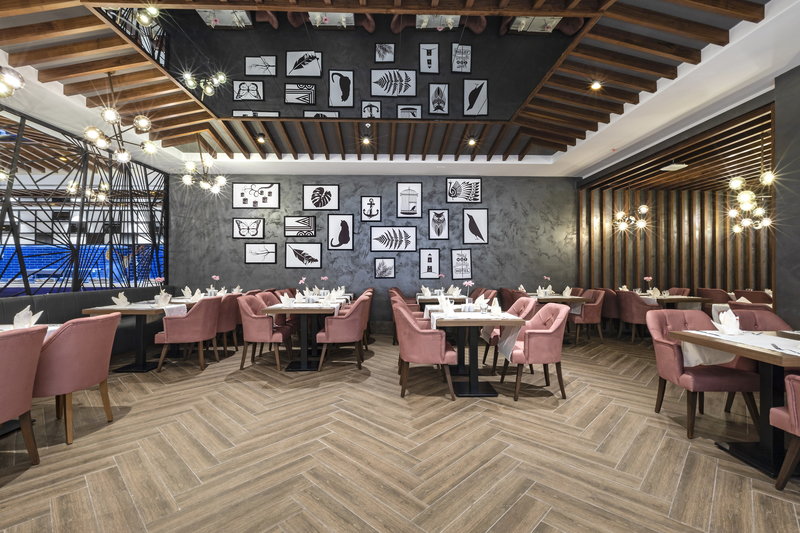 Greenwood Suites Resort 13