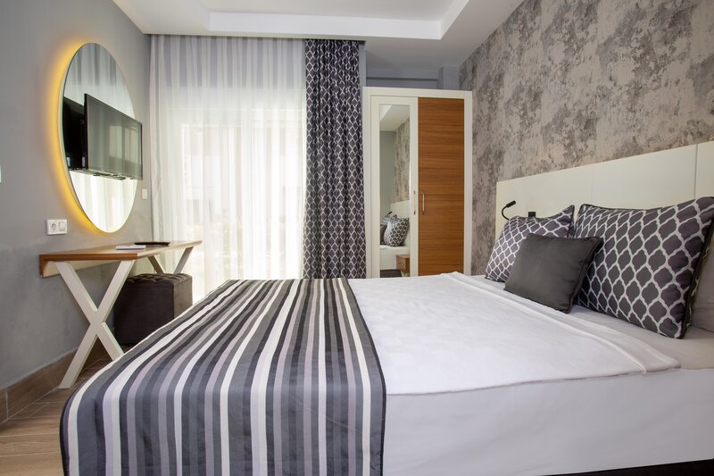 Greenwood Suites Resort 37