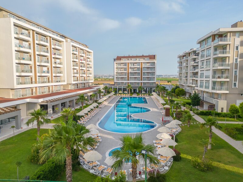 Greenwood Suites Resort 11