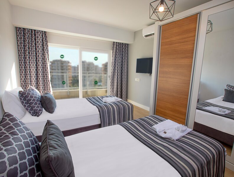 Greenwood Suites Resort 16