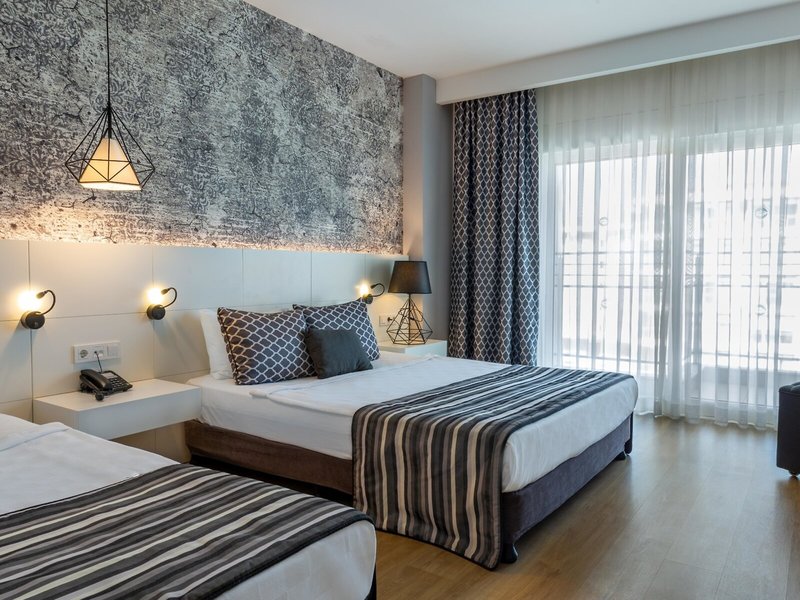 Sherwood Suites Resort 41