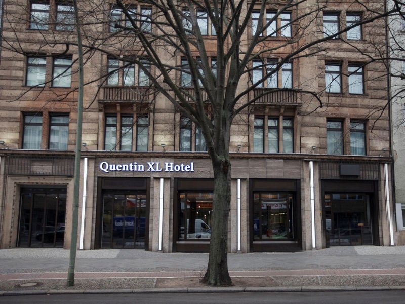 Quentin XL Potsdamer Hotel 2
