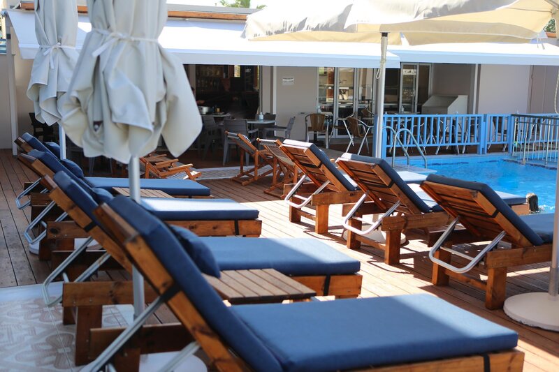 Blue Sky Hotel Apts 7