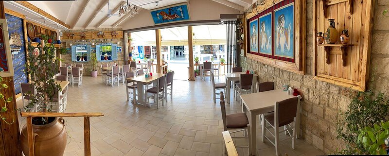 Blue Sky Hotel Apts 33