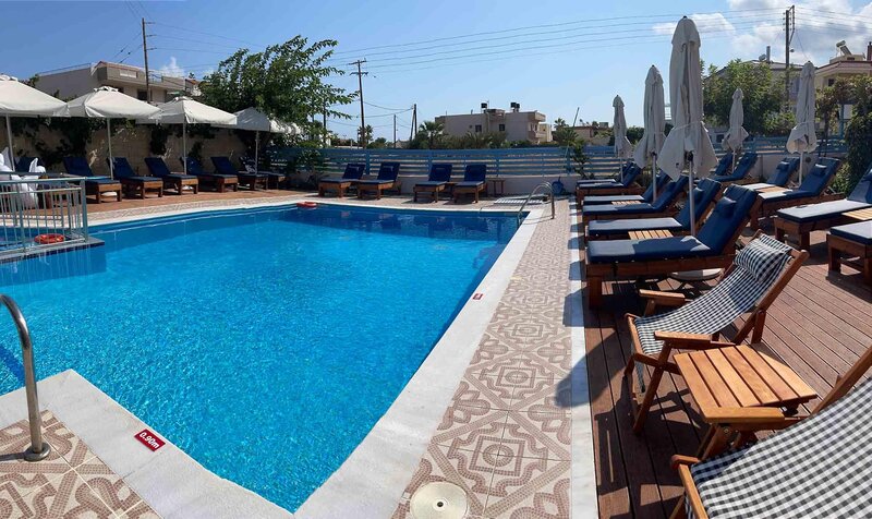 Blue Sky Hotel Apts 4