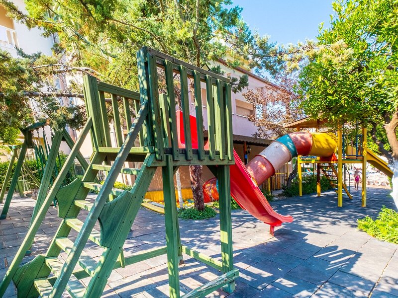 Viking Garden Hotel & Spa 43