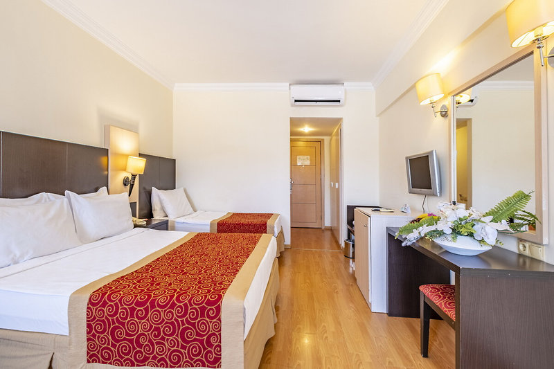 Viking Garden Hotel & Spa 11