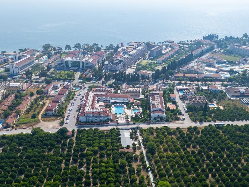 Garden Resort Bergamot 5