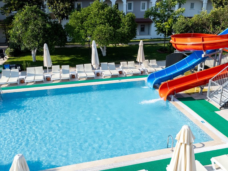 Garden Resort Bergamot 16