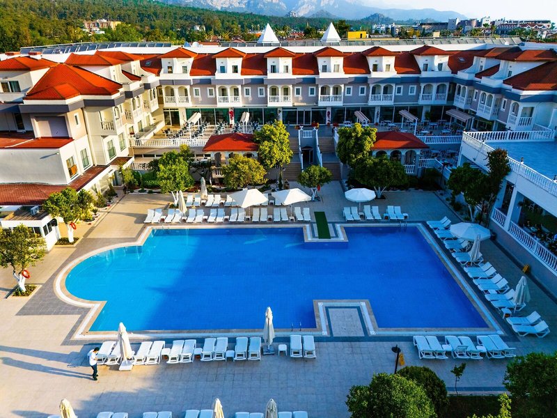 Garden Resort Bergamot 20