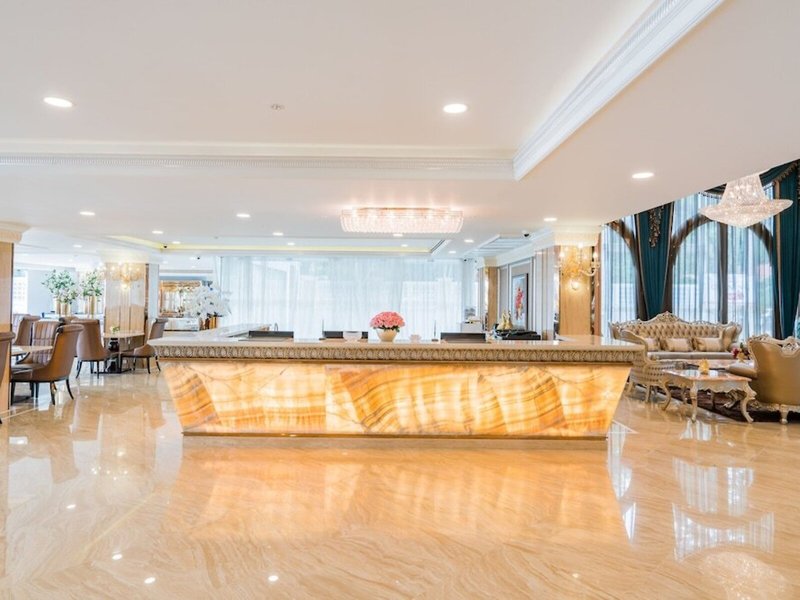 LK Emerald Beach 18