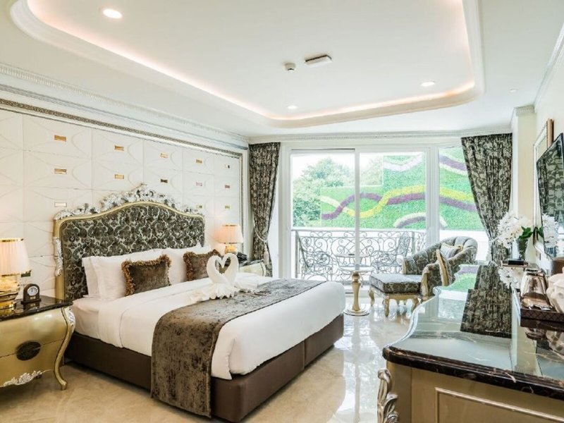 LK Emerald Beach 36