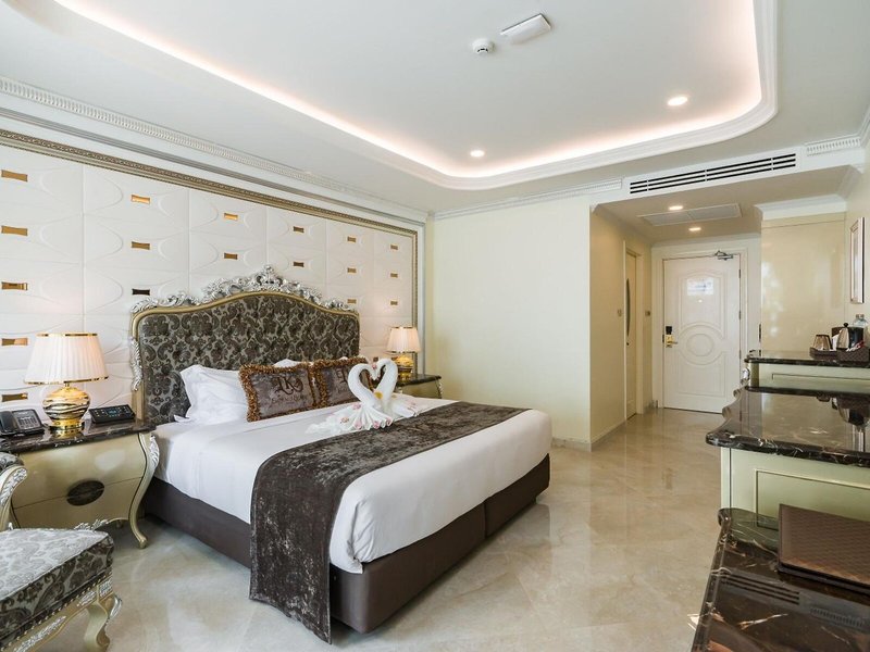 LK Emerald Beach 39