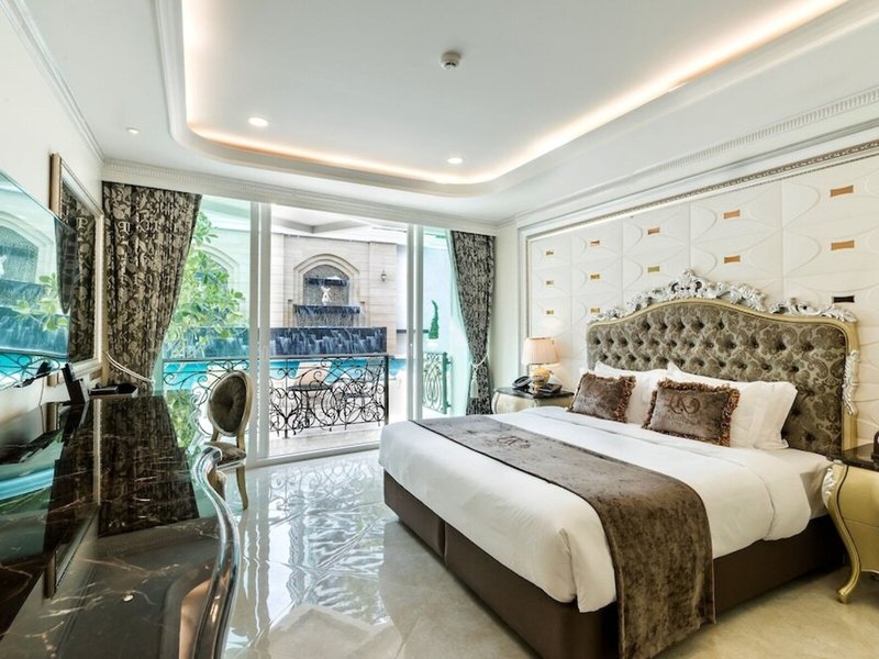 LK Emerald Beach 44