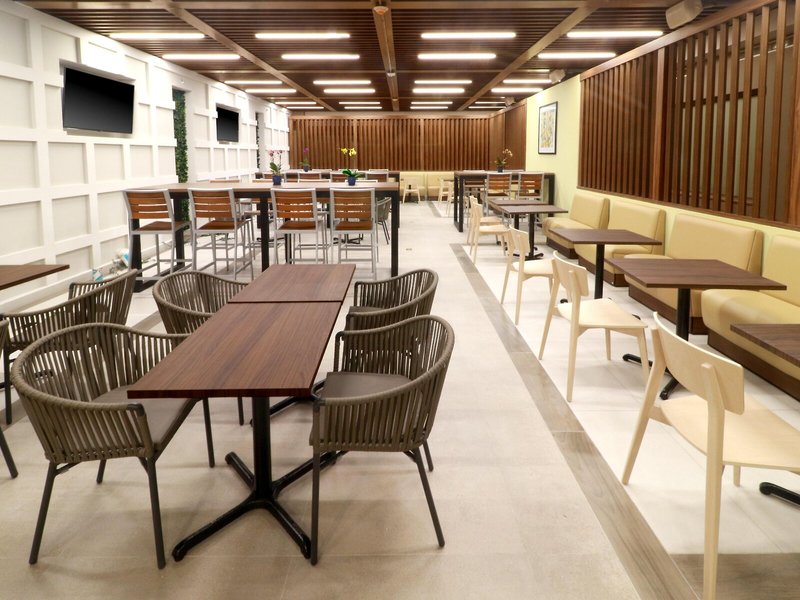 Holiday Inn Express & Suites Playa Del Carmen 18