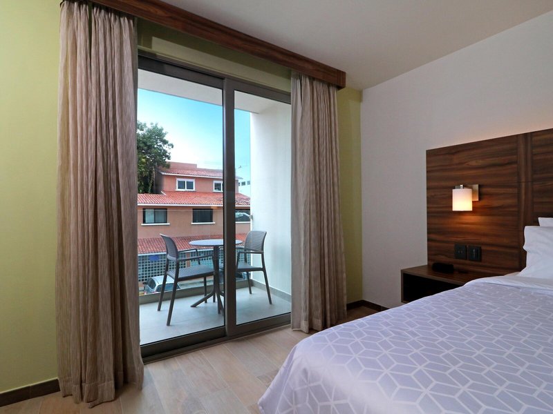 Holiday Inn Express & Suites Playa Del Carmen 31