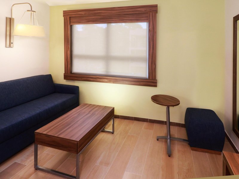 Holiday Inn Express & Suites Playa Del Carmen 37