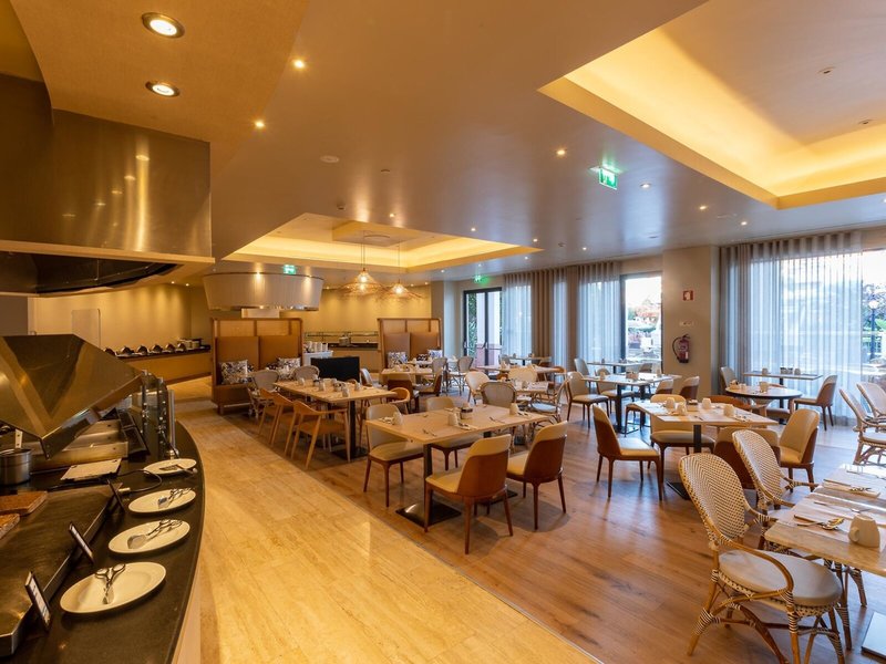 Hilton Vilamoura As Cascatas Golf Resort & Spa 27