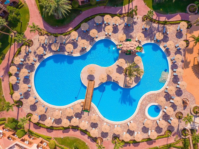 Charmillion Gardens Aqua Park 9