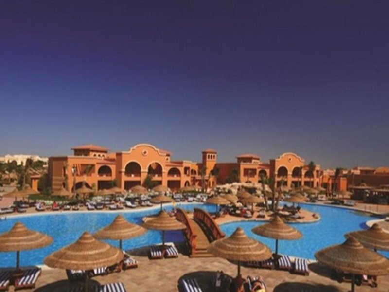 Charmillion Gardens Aqua Park 10