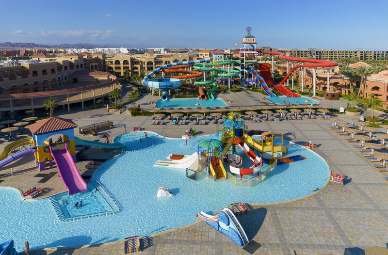 Charmillion Gardens Aqua Park 2