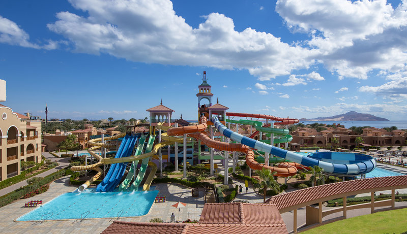 Charmillion Gardens Aqua Park 16