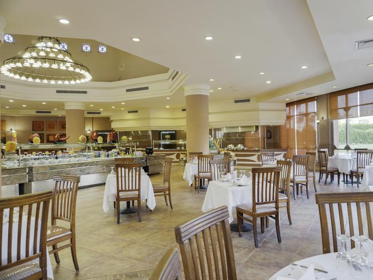 Charmillion Gardens Aqua Park 4