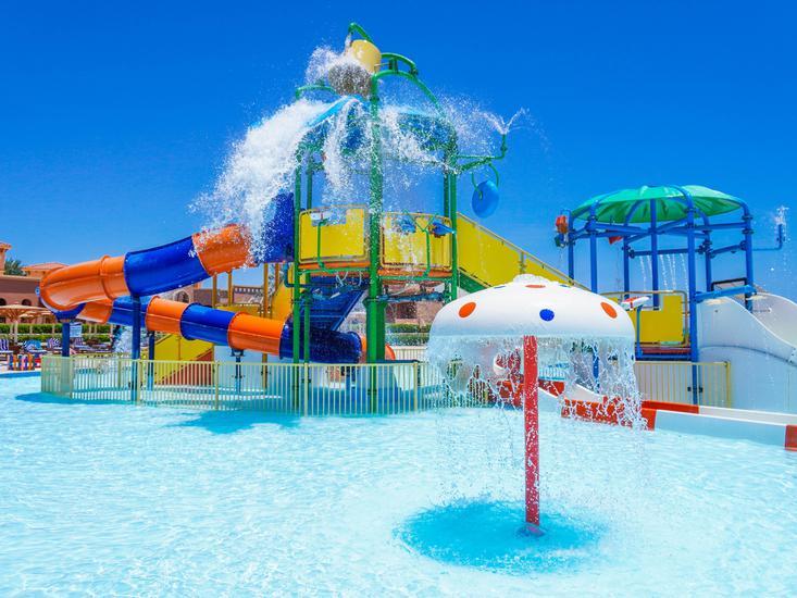 Charmillion Gardens Aqua Park 5