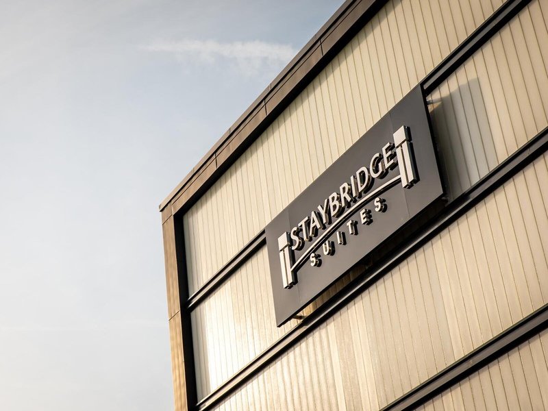 Staybridge Suites London - Heathrow Bath Road 3