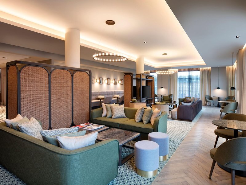 Staybridge Suites London - Heathrow Bath Road 7