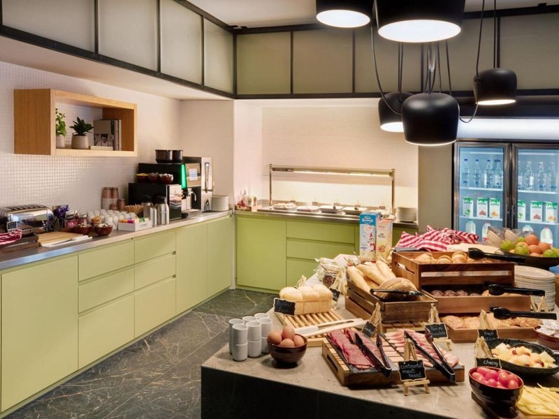 Staybridge Suites London - Heathrow Bath Road 18