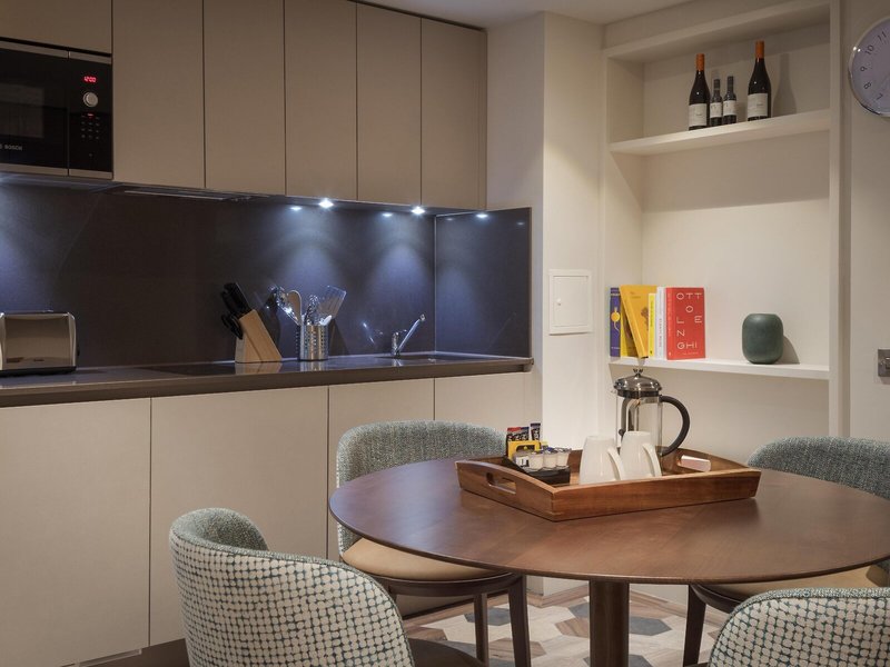 Staybridge Suites London - Heathrow Bath Road 20