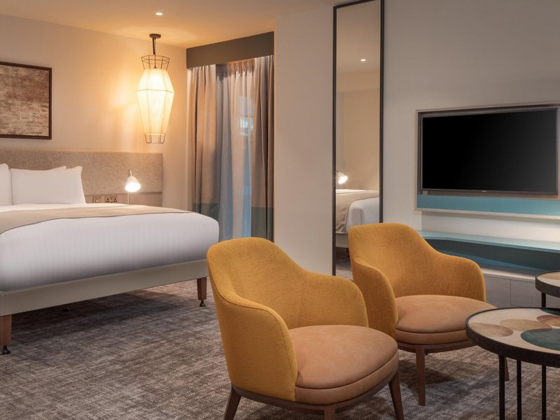 Staybridge Suites London - Heathrow Bath Road 45