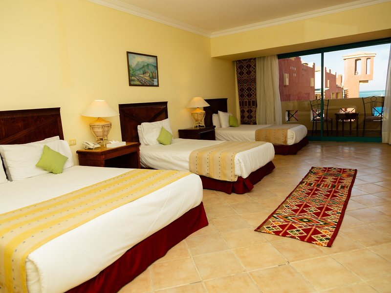 Sun & Sea Hotel 29