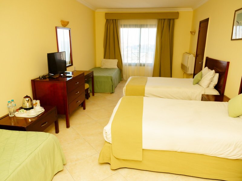 Sun & Sea Hotel 31