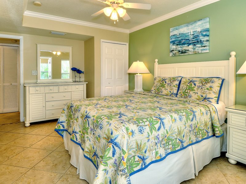 Barefoot Beach Resort 28