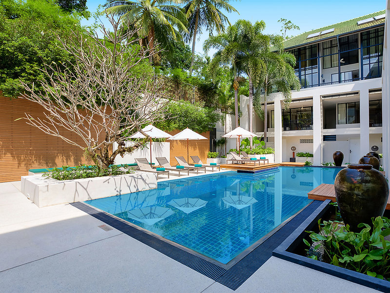 Manathai Surin Phuket Hotel & Resort 1