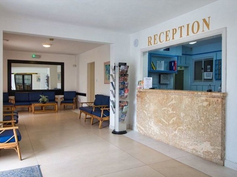 Mavina Hotel & Apartements 13