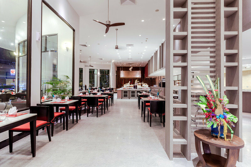 Deevana Plaza Phuket Patong 9