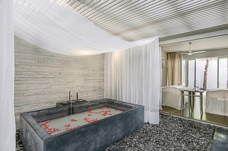 Sala Phuket Resort & Spa 19