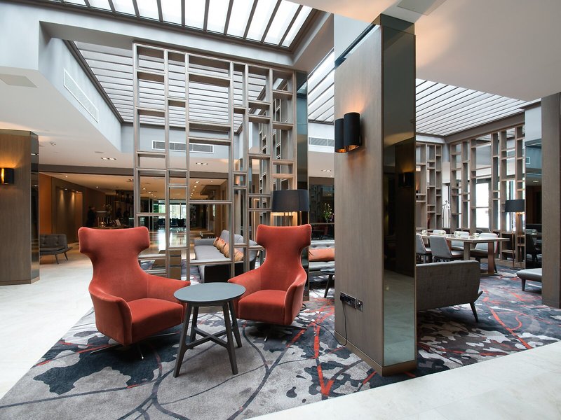 Clayton Hotel Chiswick 6