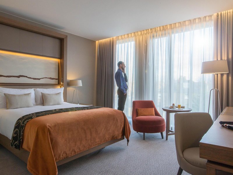 Clayton Hotel Chiswick 19