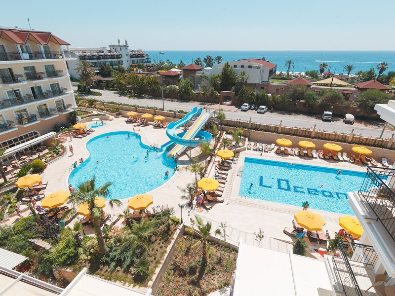 L'Oceanica Beach Resort Hotel 12