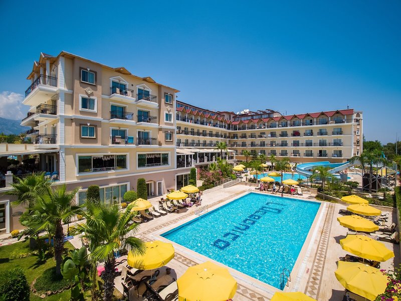 L'Oceanica Beach Resort Hotel 13
