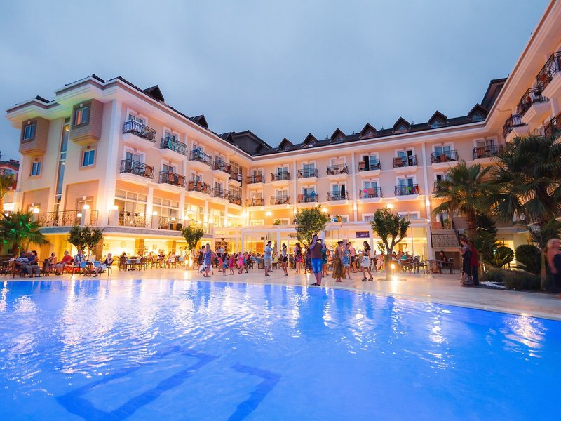 L'Oceanica Beach Resort Hotel 15