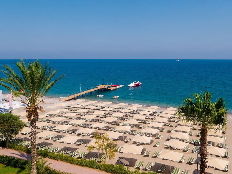 L'Oceanica Beach Resort Hotel 16