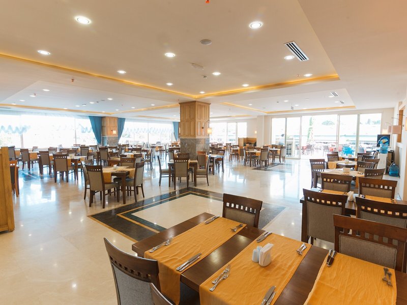L'Oceanica Beach Resort Hotel 34