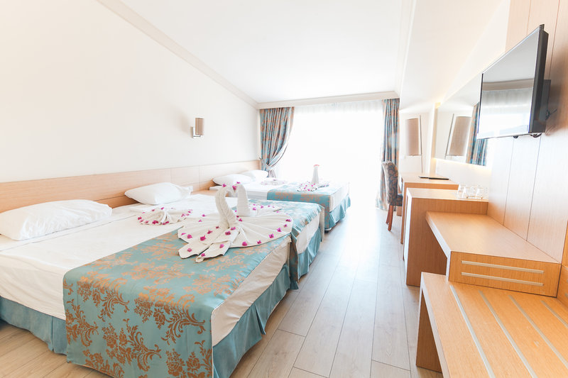 L'Oceanica Beach Resort Hotel 9
