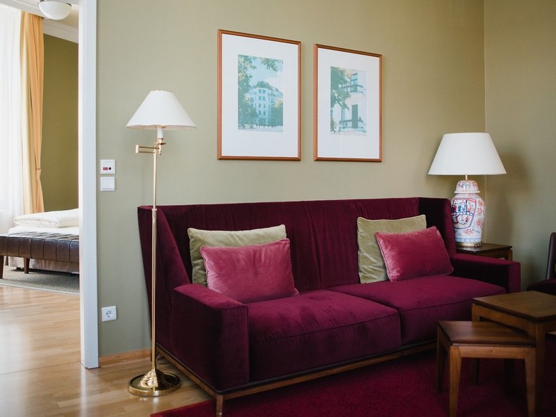 Louisa's Place 43